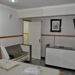 Kamer met een King Size Bed